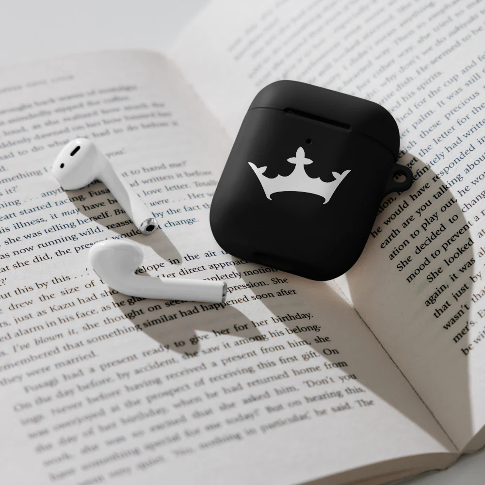 DraftKings Crown AirPods Case - Image 4
